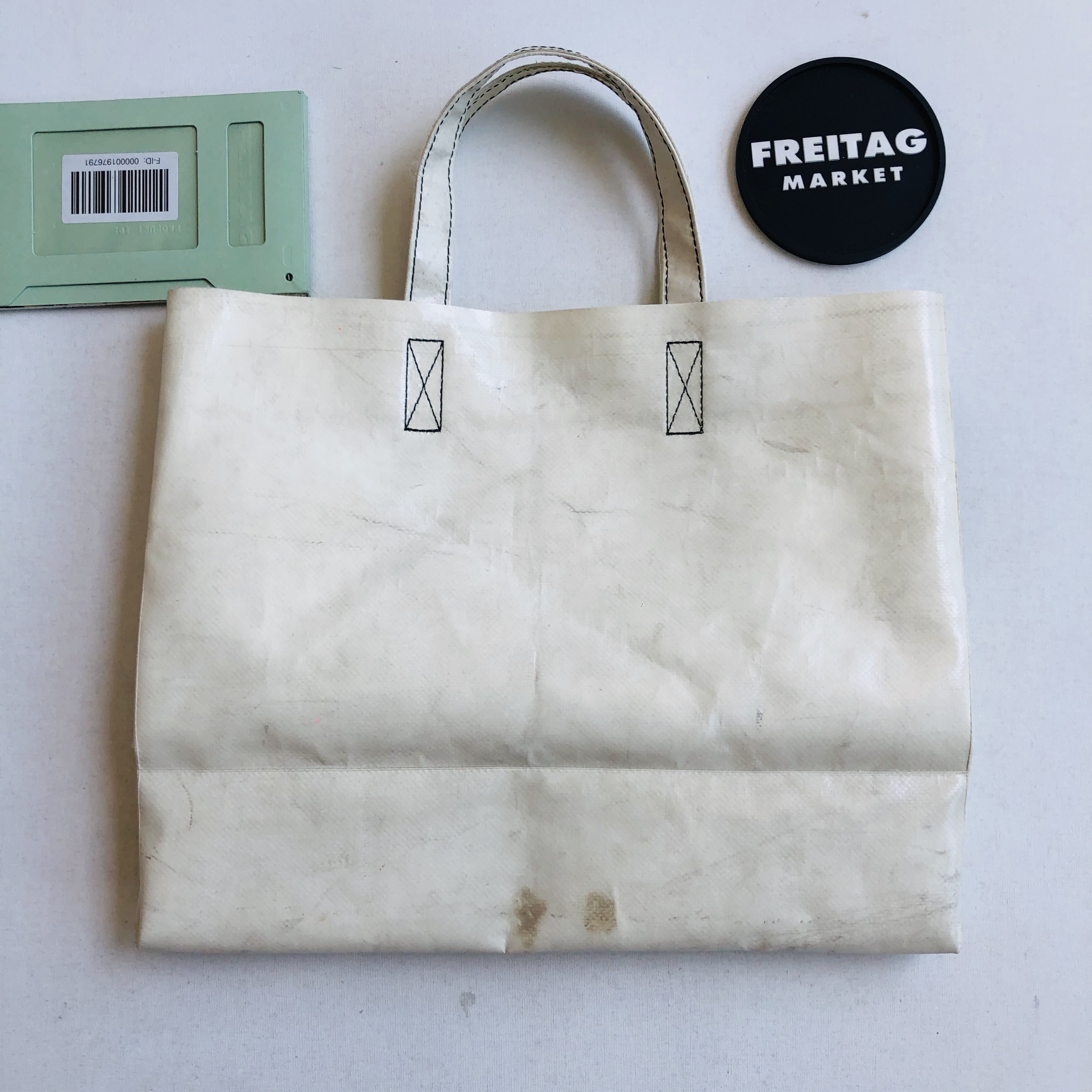 F704 CAKE BAG EDITION URBAN RESEARCH ??❌❌SOLDOUT ❌❌ – FREITAG