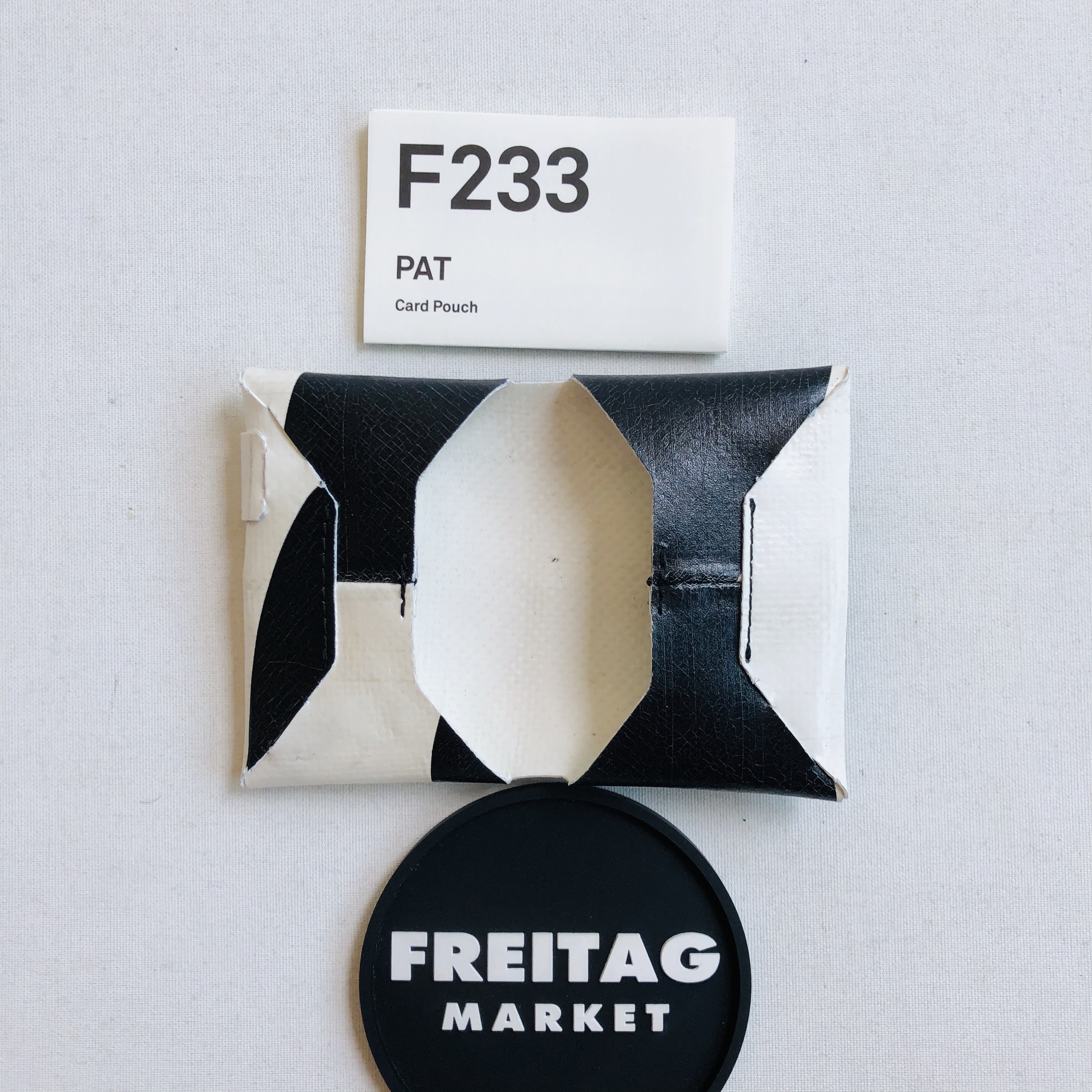 FREITAG F233 PAT - 事務用品