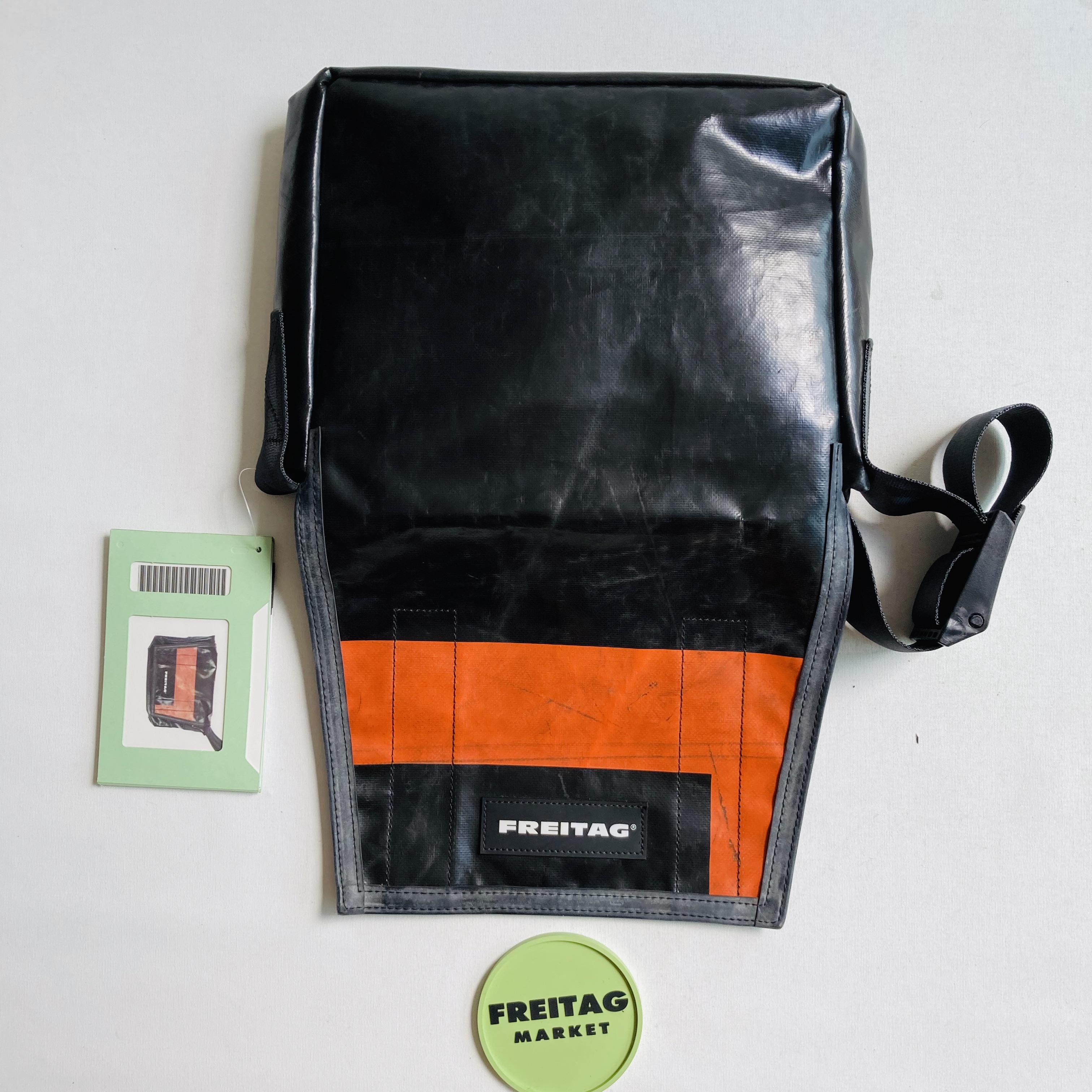 🇨🇭F11 LASSIE 🇨🇭BLACK ORANGE❌❌SOLDOUT ❌❌ – FREITAG MARKET